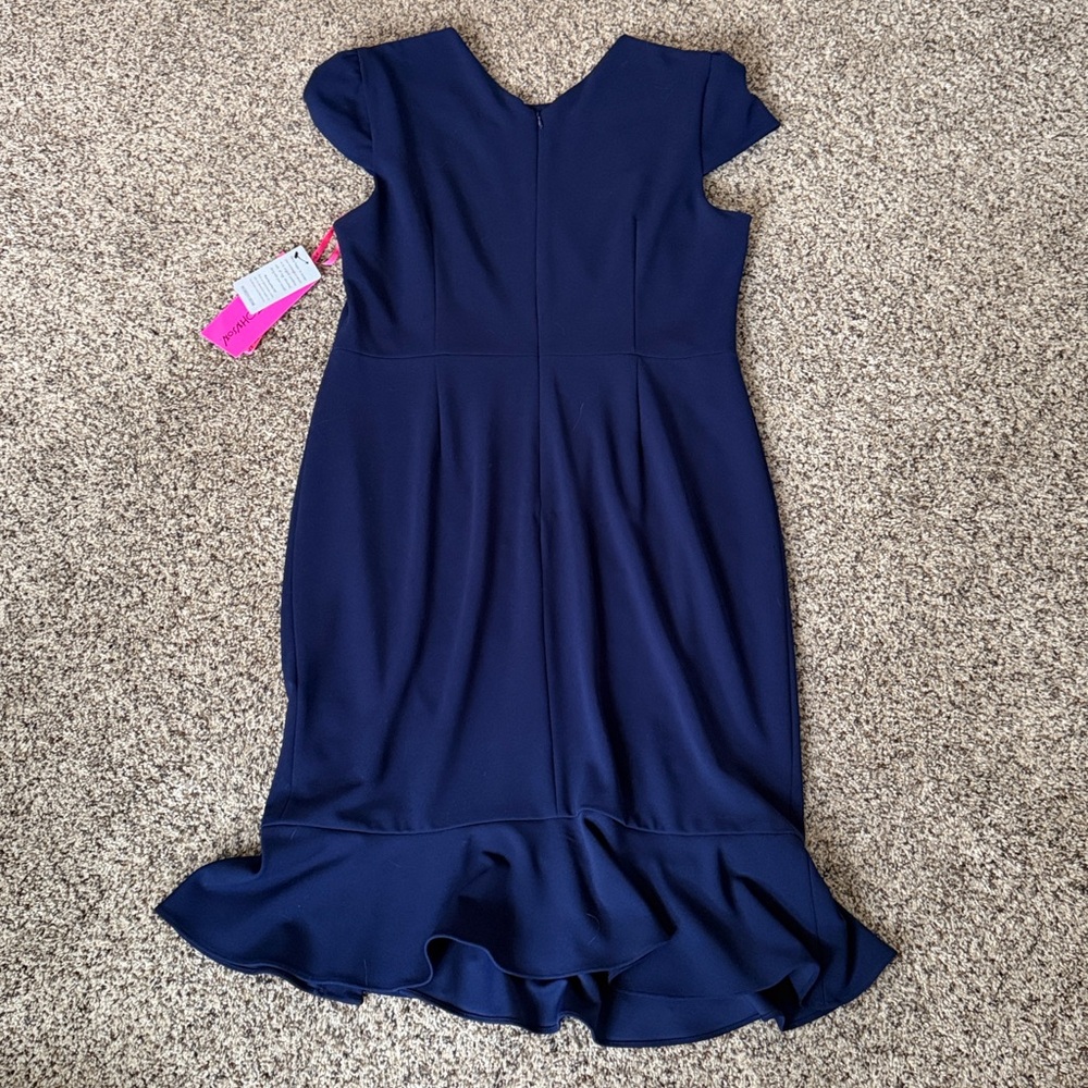 Betsey Johnson Scuba Crepe Ruffle Hem Dress. - Picture 3 of 9